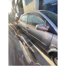 Megane 2 sağ ön kapı 