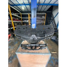 Clıo 4 orijinal ön panjur Clıo 4 orijinal ön panjur